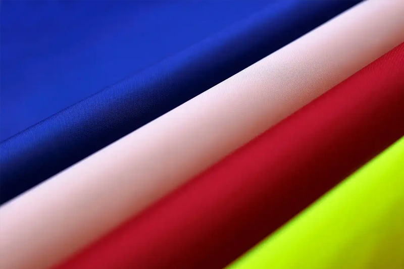 What are the advantages and disadvantages of nylon